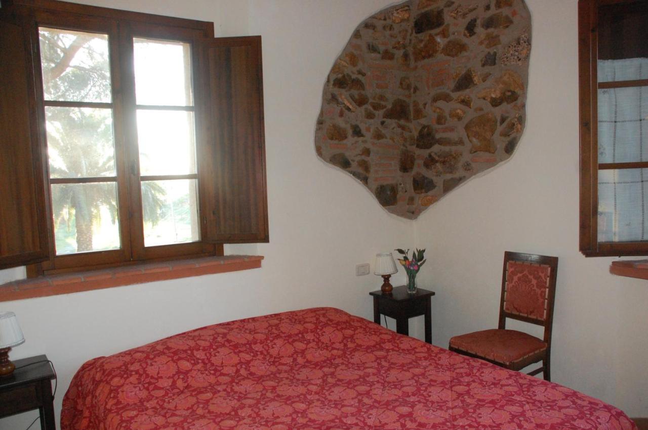 Agriturismo Lupo Vecchio Гросето Екстериор снимка
